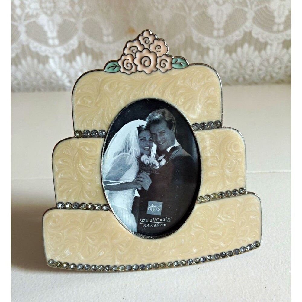 Russ Wedding Cake Frame | Vintage Wedding Gift Rhinestone Metal Couple Bouquet